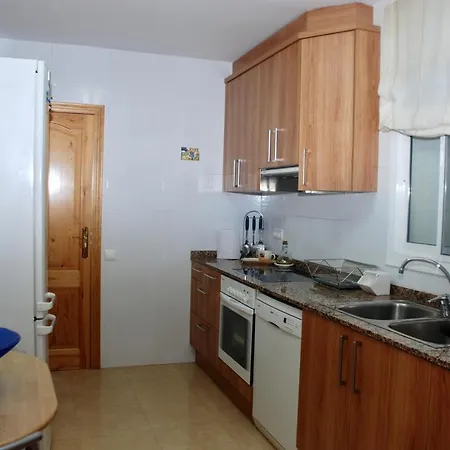 Comfortable House In With Private Pool *